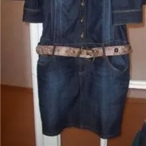 Стильное фирменное джинсовое платье